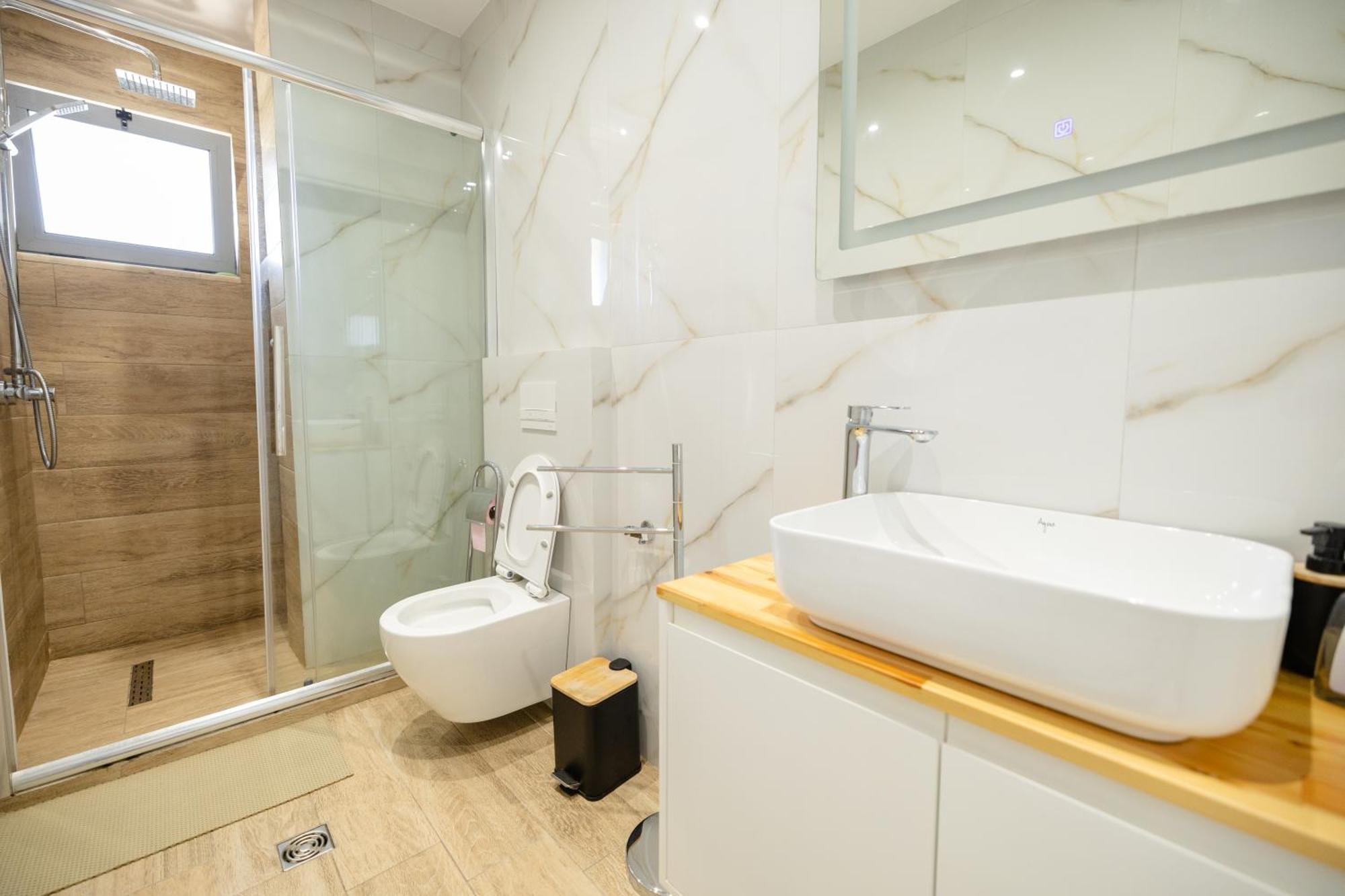 Luxury Center Observatori Apartment Tirana Exterior photo